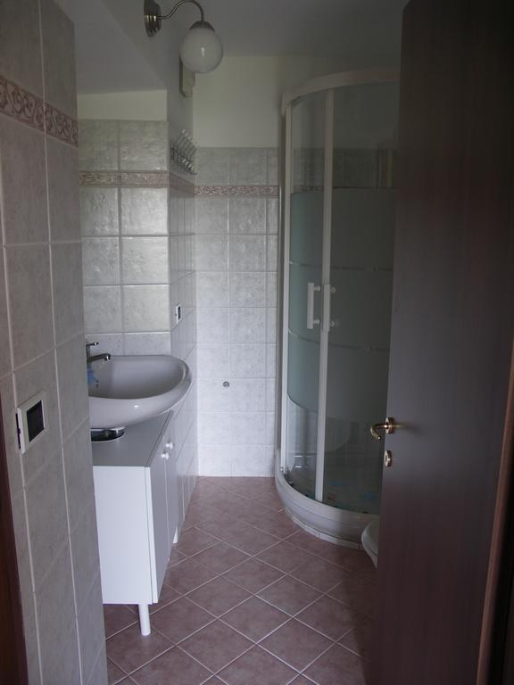 La Casa Del Borgo Bed & Breakfast Brissago-Valtravaglia Phòng bức ảnh