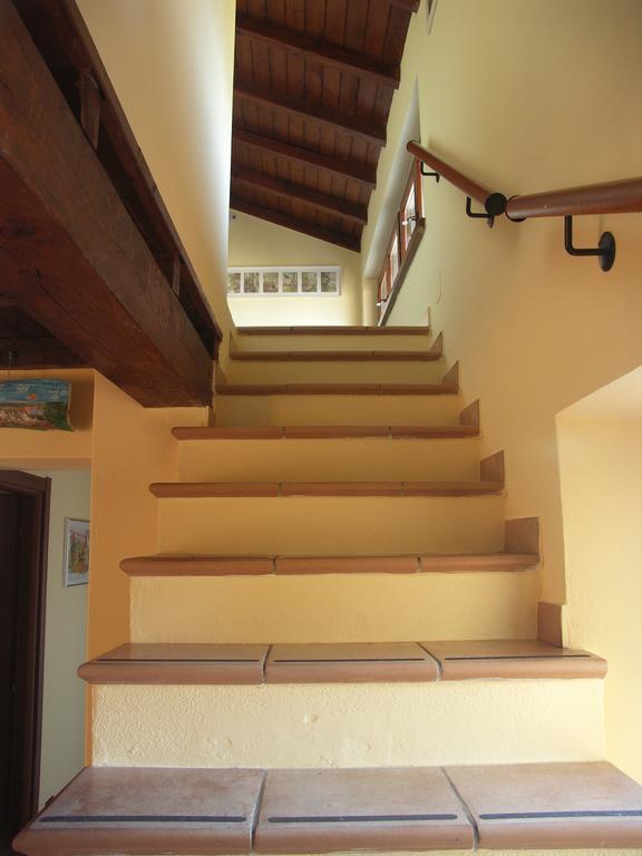 La Casa Del Borgo Bed & Breakfast Brissago-Valtravaglia Ngoại thất bức ảnh